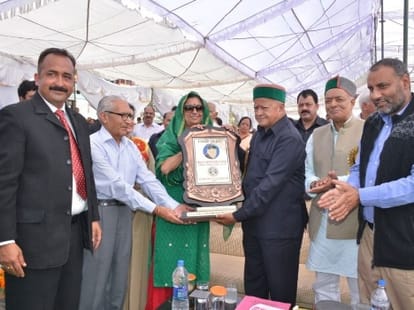cm virbhadra singh on a visit to chamba.