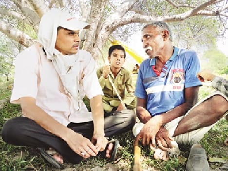 Enlarged hand to help disabled farmers