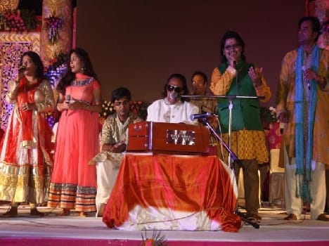 grief for sad demise of musician ravindra jain in mathura