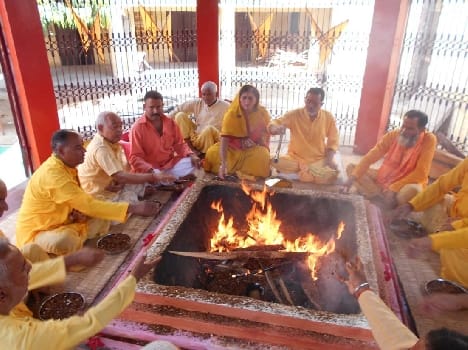 Ravindra Jain was echoed throughout the world in Pilibhit Swrlhrian