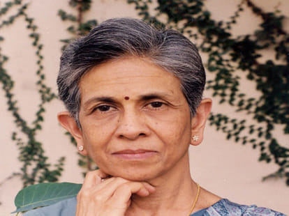 shashi deshpande resigns from sahitya akademi governing council