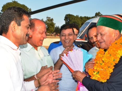Tug of war between pk dhumal and cm virbhadra singh.