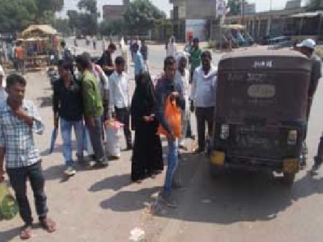 Troubled by the lack of passenger vehicles