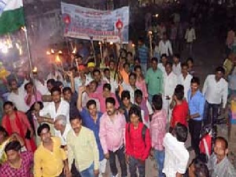 Clean Gomti adjusted torch procession