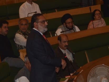 only 47 questions are discuss in seven days in vidhansabha