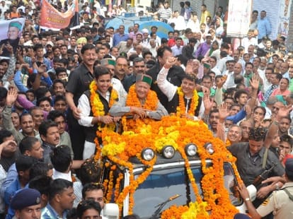 cm virbhadra singh on a visit to hamirpur himachal pradesh.