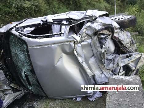 two person killed in accident at kinnaur, include SHO.