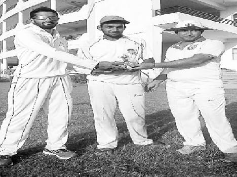 T -20 made ??winners Mepls