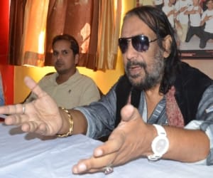iqbal durrani want to shoot his film in uttarakhand.