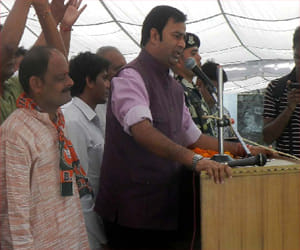 'Meat business partnership will prove Azam khan'