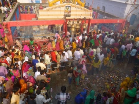 The first day of Navratri rush of devotees thronging temples