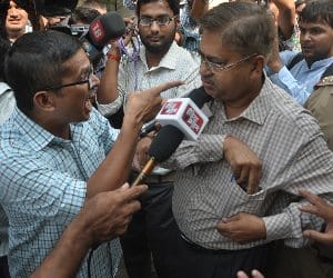 vigilance search at Amitabh Thakur's residence