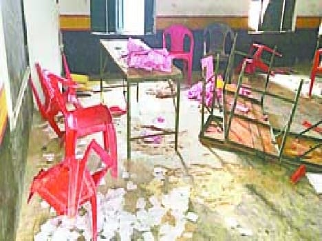 Violent clashes between the 57.49 percent voting