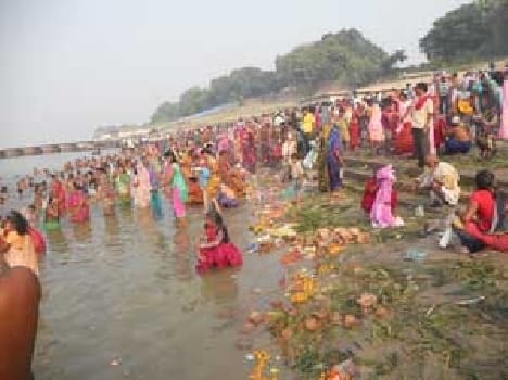  holy dip in Gangaghat 