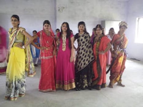 fancy dress
