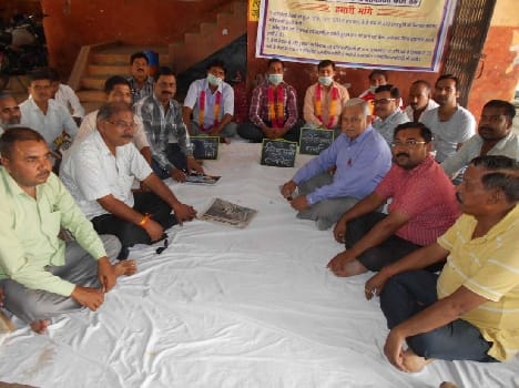 Silent indefinite protest continuing for the second day