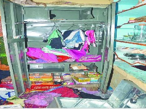 Bandukcian explored three home burglars