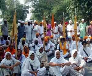 organically in sikh religion, molestation with religious granth