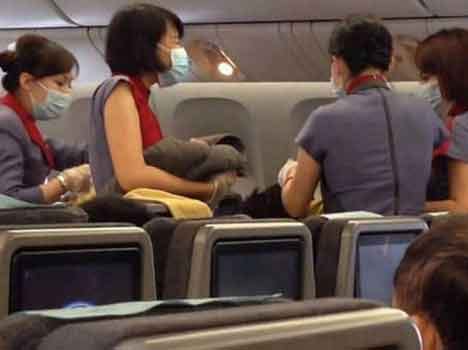 birth of a baby in aeroplane