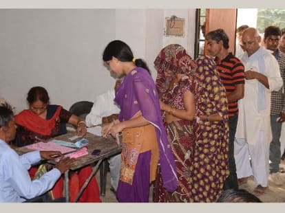 Voting percentage in third phase of Panchayat election in UP