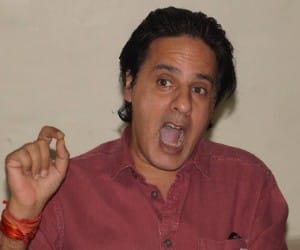 fraud with Bollywood actor rahul roy 