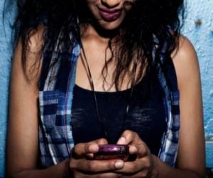 husband retricts to chat on whats app, hurt wife committs suicide 