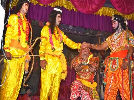Lord Rama and Hanuman appeared overwhelmed