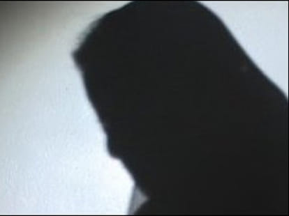 mysterious girl death case in kanpur