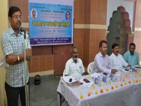 The non-compete caste system