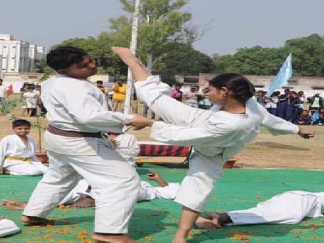Allahabadi athletes dominated the regional competition