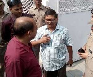 Investigation of Amitabh Thakur's wife  account.
