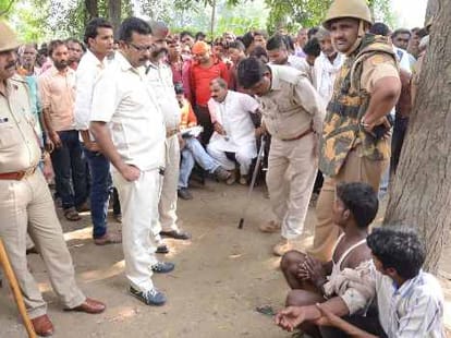 two animal smuggler are captured