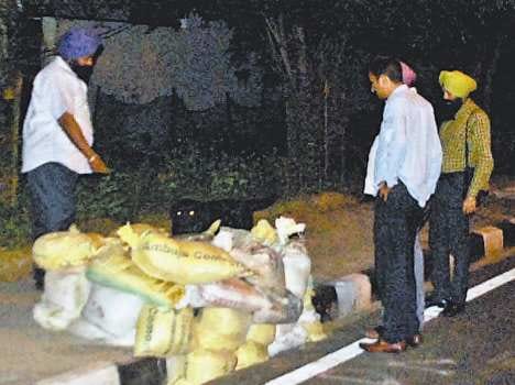 rumour of bomb in bag in mohali outside Scl