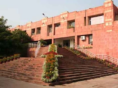 Ramdev will not come JNU, said the agreement.