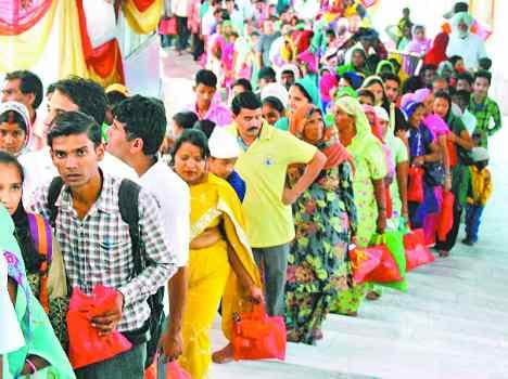 navratra special, devotees crowd in mansa devi mandir
