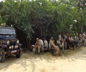 police force deployed on harike head