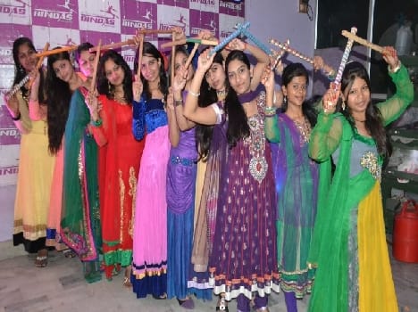 dandiya ras function in mathura