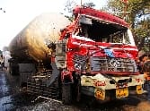 The gas-filled tanker truck parked Rammed, driver killed