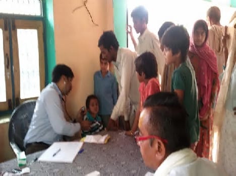 doctors have visited village kauthra 