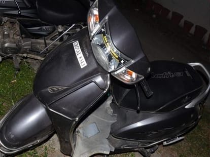 two school student died in road accident in dehradun.