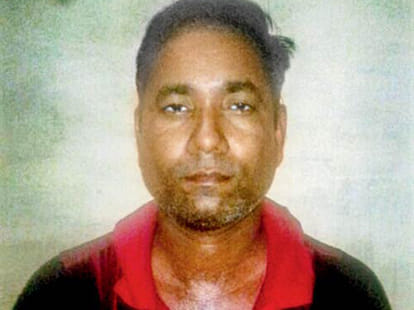 murderer disguised himself as spot boy arrested from film set in pune 