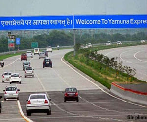 accident on the expressway, killing four reflex Cantor