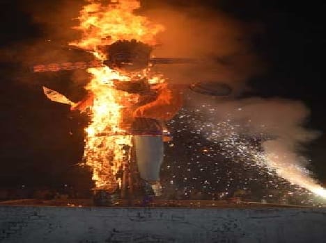 Ravana burnt 