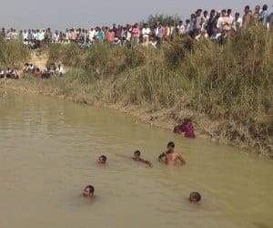 tractor trolly turned in to pond, 11 died