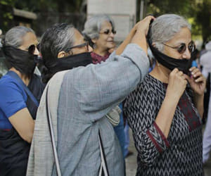 sahitya akademi asked writers to take back their awards