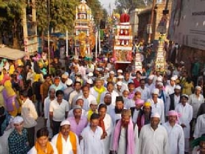 communal disturbance at muharram in uttar pradesh
