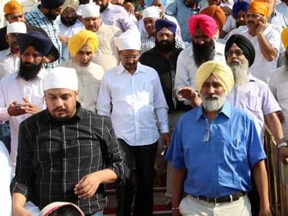 kejriwal may quit the delhi cm post for punjab election