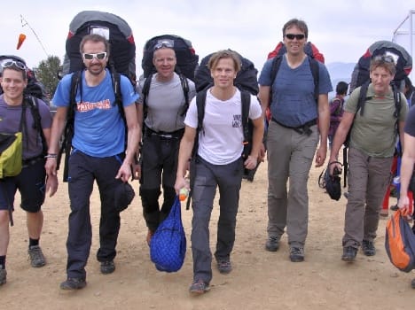 Paragliding world cup: fog create disturbance on first day.