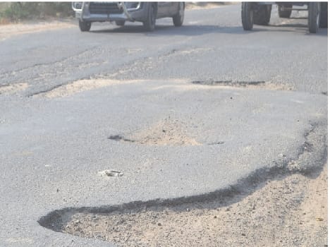 Aliganj Road desecrated, people harassed