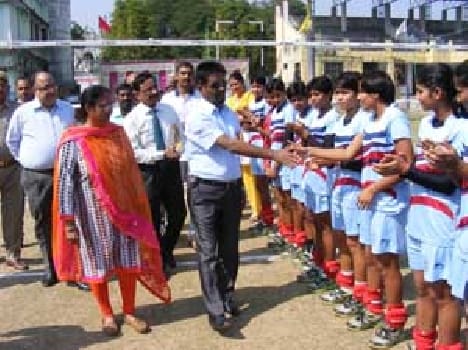 Gorakhpur, Mirzapur and Lucknow Live